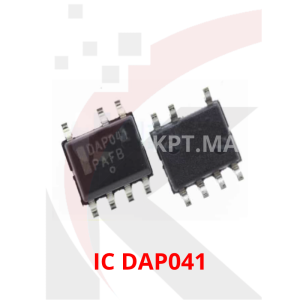Deux puces circuits intégrés carrées noires de contrôle d'alimentation PWM référence DAP041 pour bloc d'alimentation de manette et console PlayStation 4